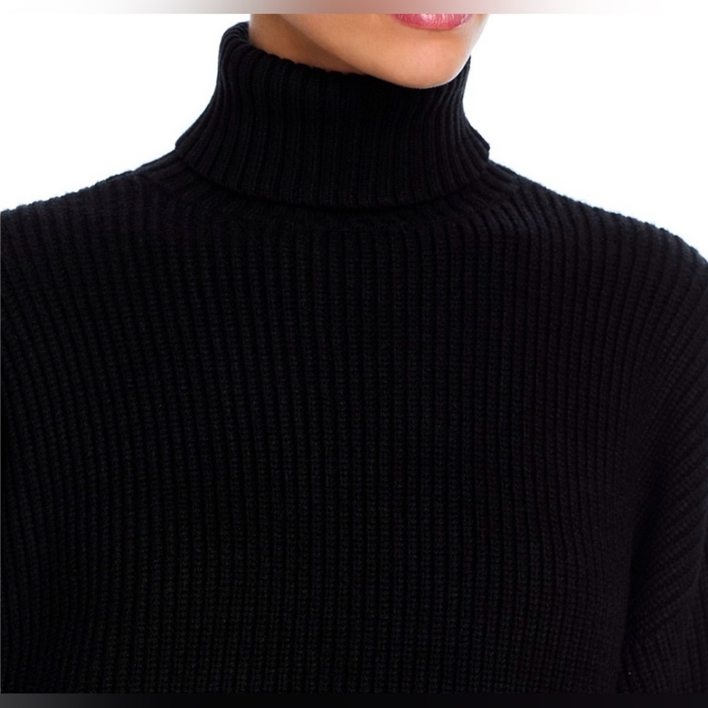 Good American Classic Black Turtleneck Sweater - Picture 5 of 11